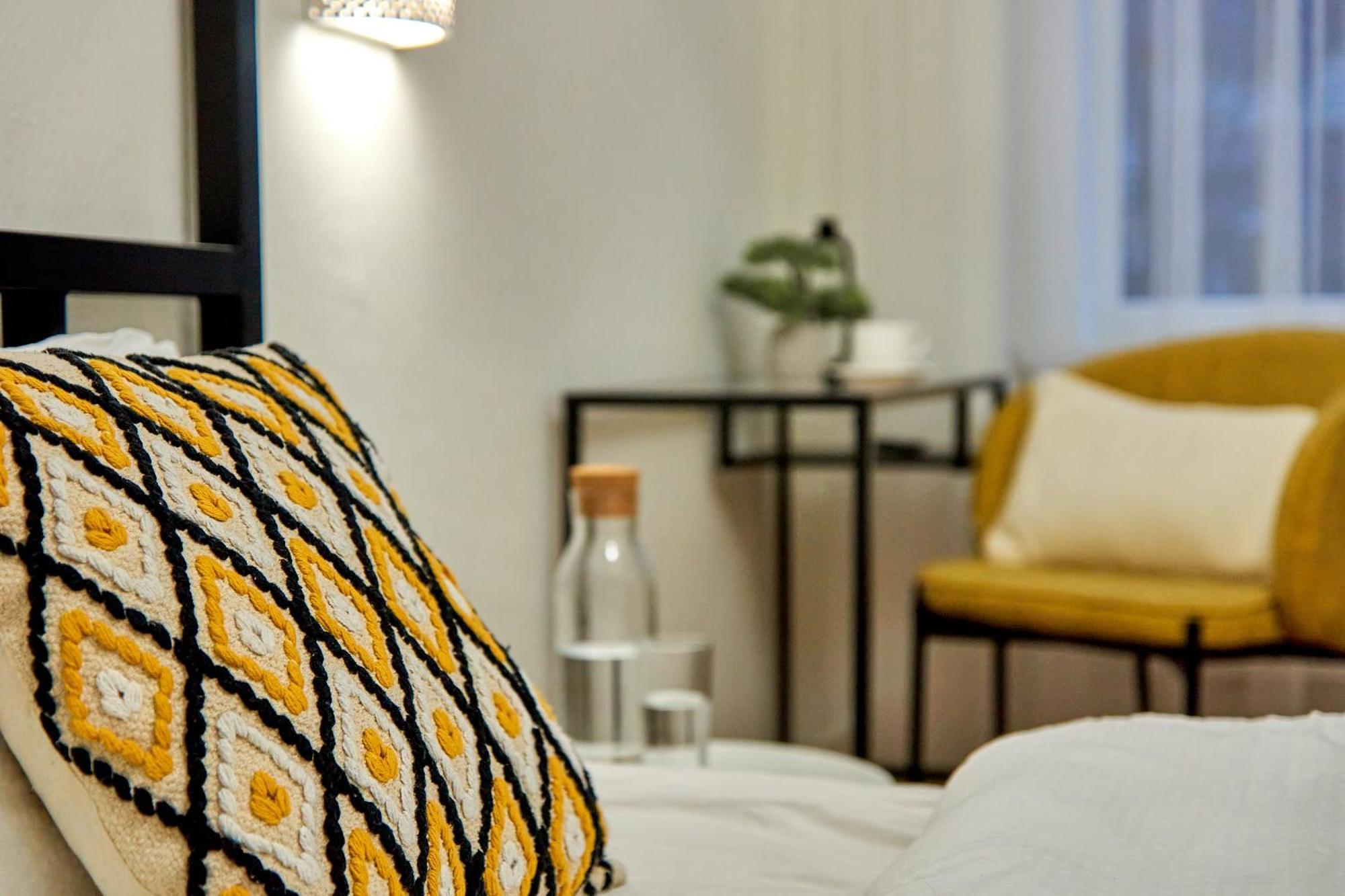 מוקצ'בה Best Apartments On Kyryla & Mefodia מראה חיצוני תמונה